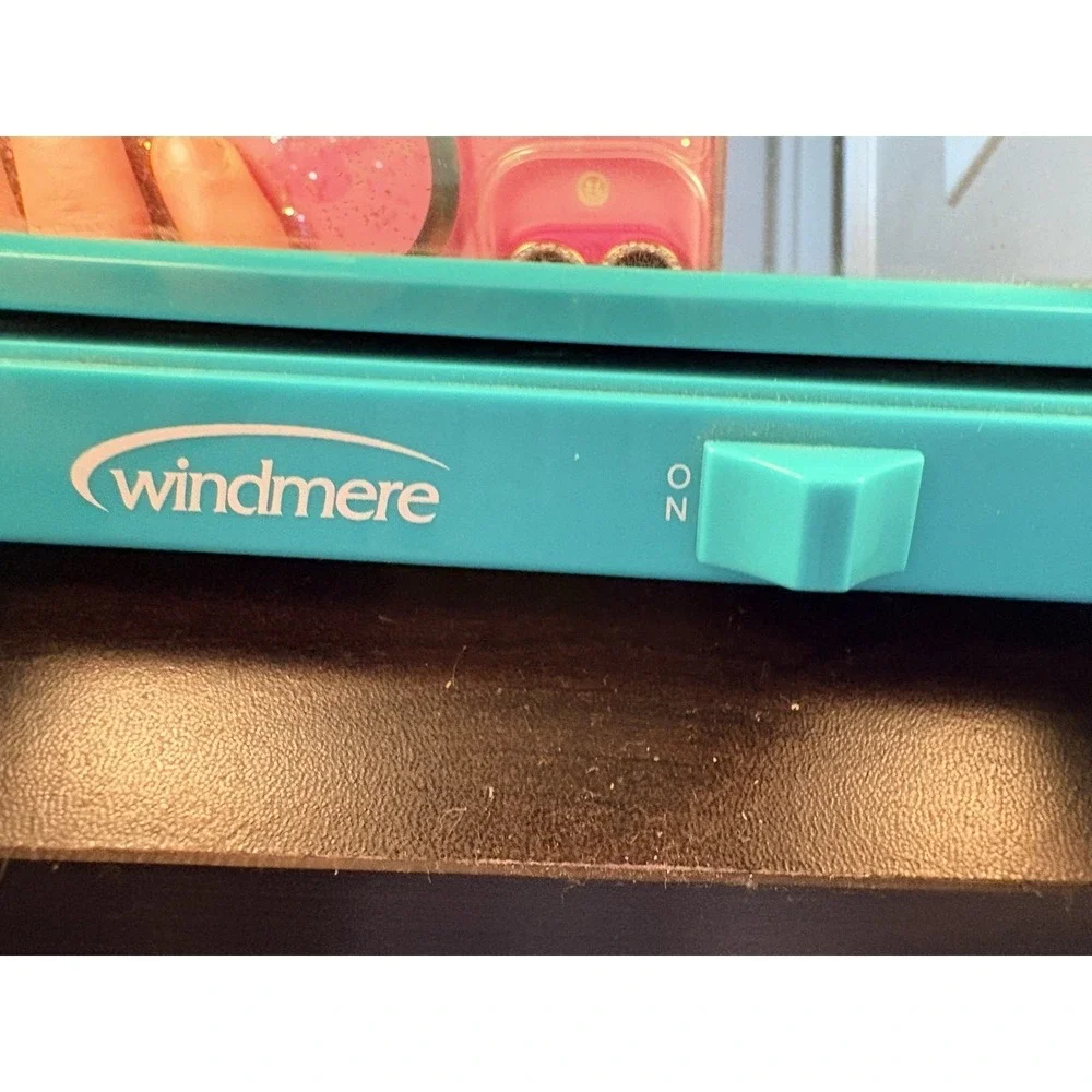 Vintage Windmere Lighted Makeup Mirror  Teal - 7.5